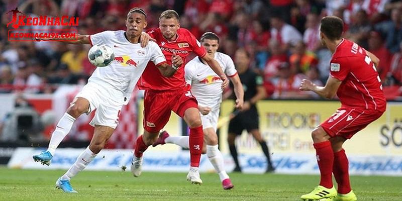 Soi kèo Augsburg vs Union Berlin, 02h30 - 16/01/2026 1 Soi kèo Augsburg vs Union Berlin